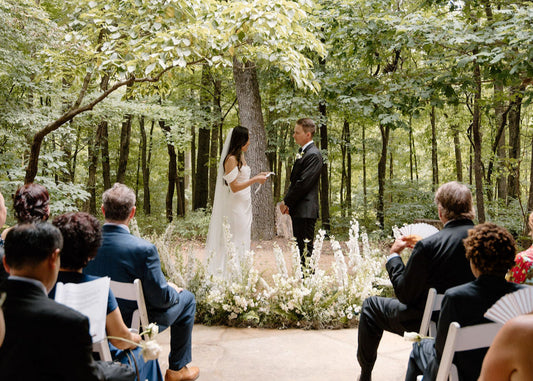 Architecture and Nature: A Contemporary Wedding at Crystal Bridges Museum of American Art