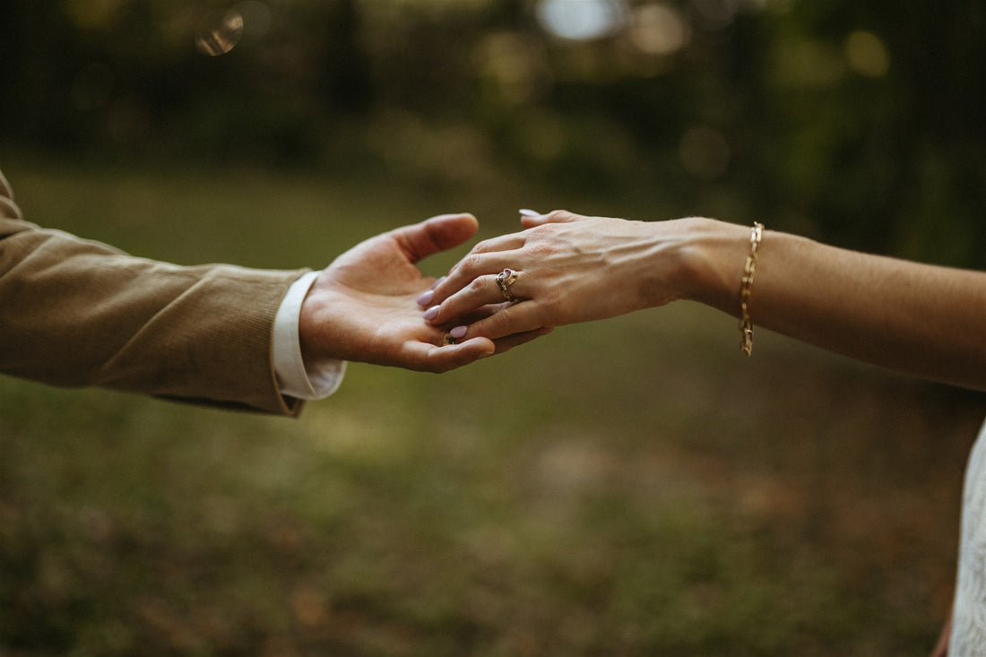 Natural Wedding at the Buffalo River in the Arkansas Ozark Mountains