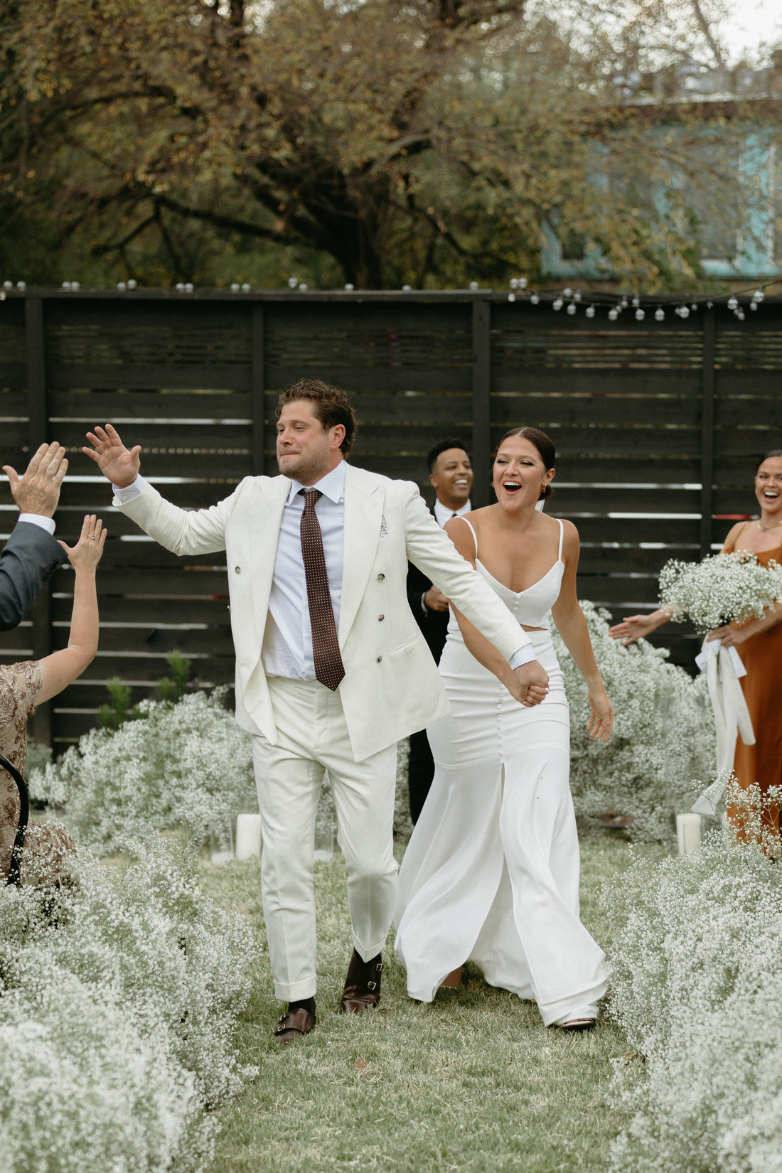 Wedding Inspired by Effortless Elegance for this Reverse Destination Wedding